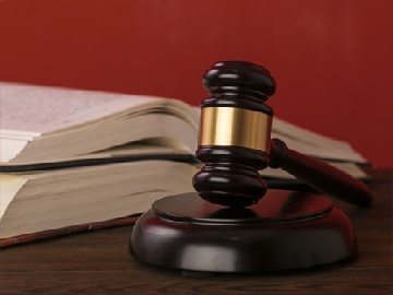 违反公司考勤制度被开除有赔偿吗