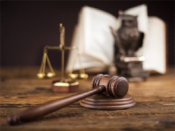 违反公司考勤制度被开除有赔偿吗